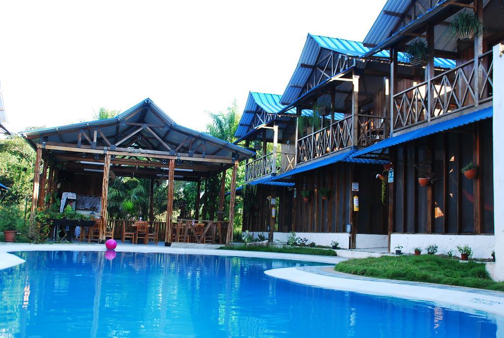 Hotel Utueane Летисия Екстериор снимка
